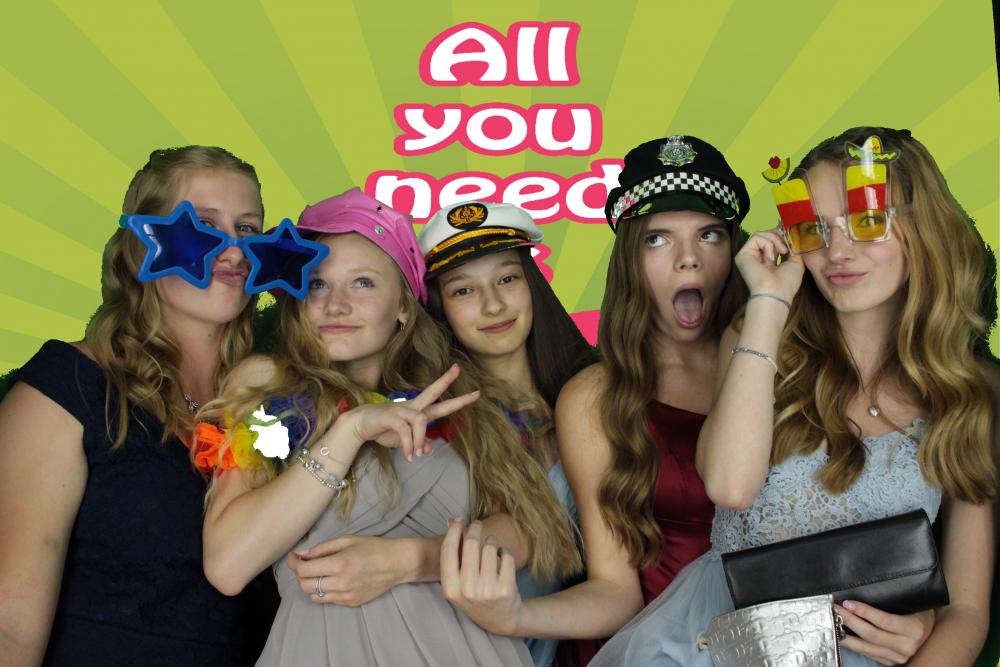 Christ School Prom | View more photos from the event at gallery.myphotoboothexperience.co.uk/u/MyPhotoBoothExperienceLtd/Christ-School-Prom